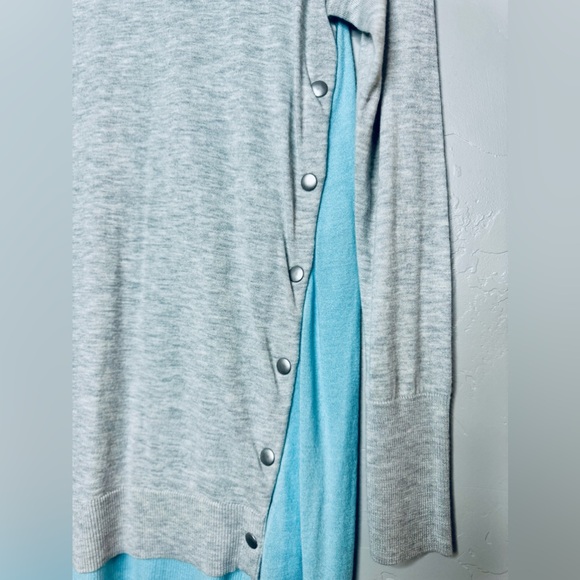 NEW Asymmetrical Hem knit sweater Draped Button Long Sleeve Top SZ XS - Picture 4 of 10